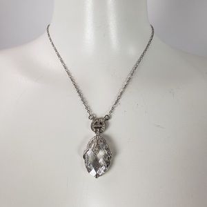 Stunning Silver Glass Crystal Studded Neck…